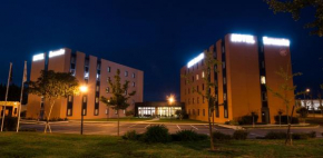  Hotel Eurocentre 2* Toulouse Nord  Кастельно-Д'естретефон